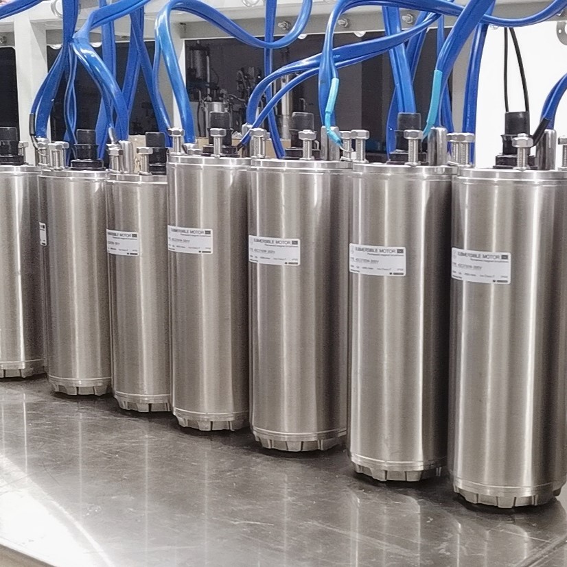Motor encapsulado lleno de agua